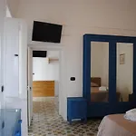 Otel Dreaming Capri *